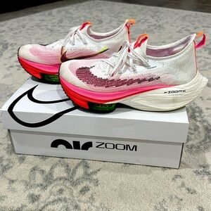 Nike Womens Air Zoom Alphafly Next% Size 6.5
